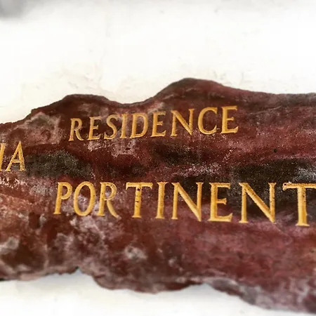 Baia Portinenti Hotell 4*